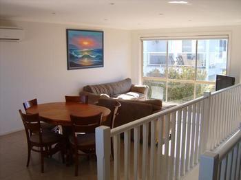 Inverloch Cabins & Apartments Exterior photo